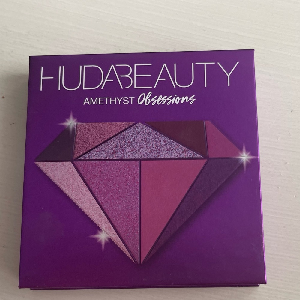 Huda Beauty Amethyst Obsessions